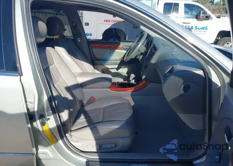 2001 Lexus Gs 300 z USA, uszkodzony, nr VIN JT8BD69S910141928